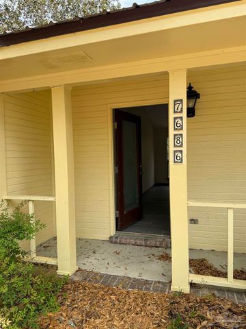 7686 N Hwy 87, Milton, FL 32570