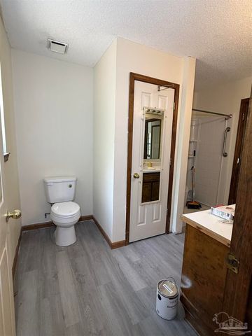 7686 N Hwy 87, Milton, FL 32570