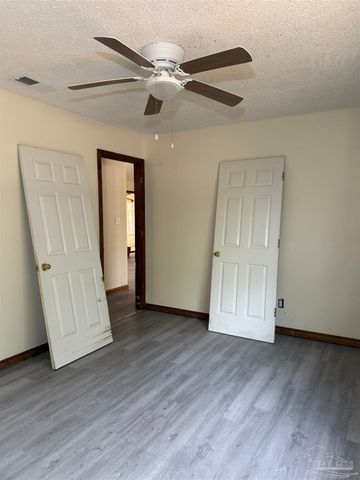 7686 N Hwy 87, Milton, FL 32570