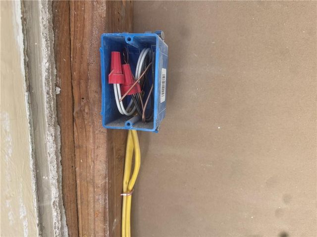 5500 Central Street, Kansas City, MO 64113