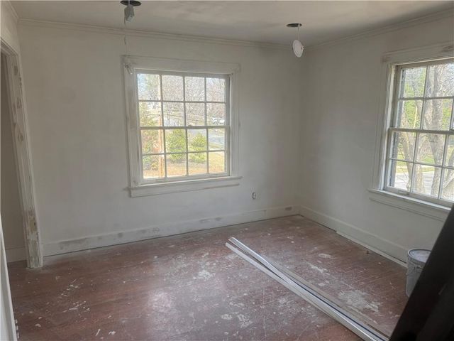 5500 Central Street, Kansas City, MO 64113