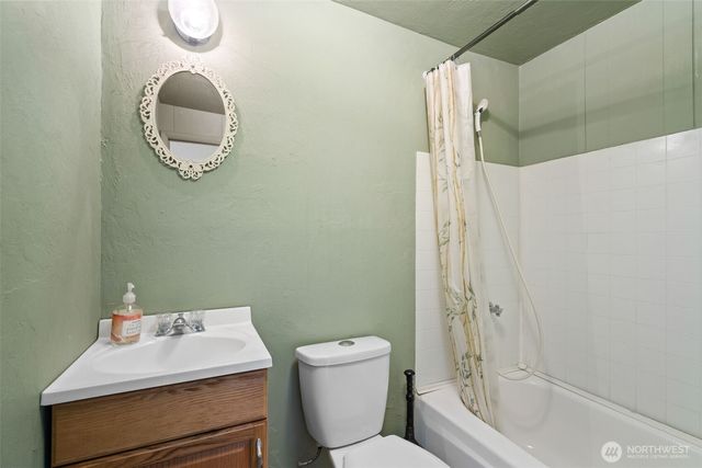 608 W Robert Bush Drive, South Bend, WA 98586