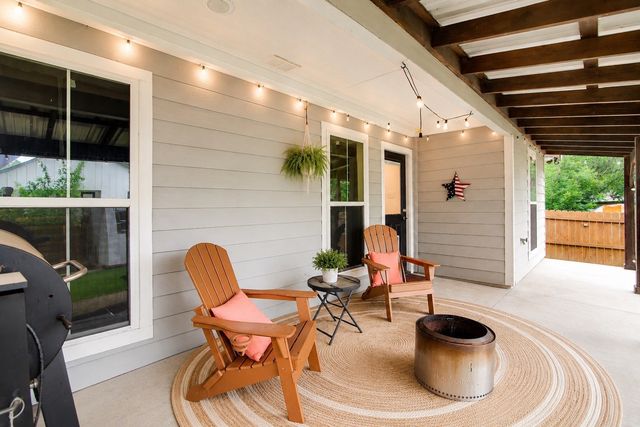 161 Columbia Street, Cleburne, TX 76031