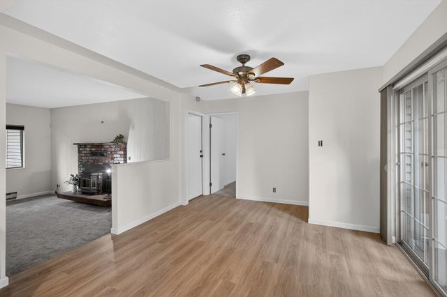 6210 Pine St, Pollock Pines, CA 95726