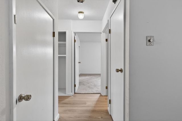 6210 Pine St, Pollock Pines, CA 95726
