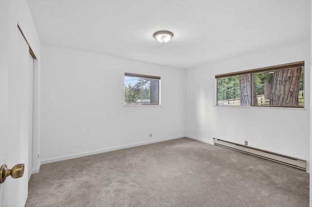 6210 Pine St, Pollock Pines, CA 95726
