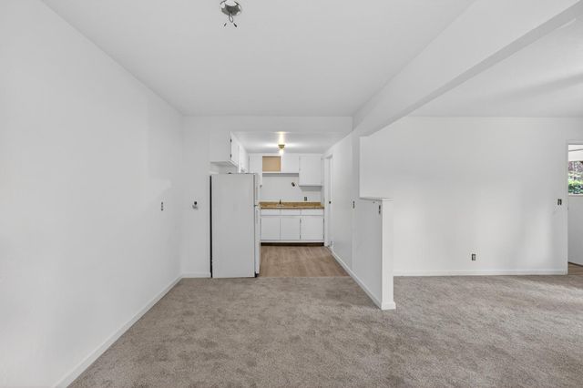 6210 Pine St, Pollock Pines, CA 95726