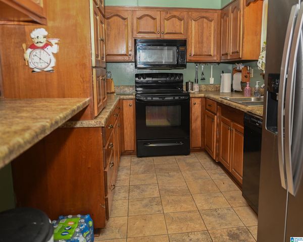 203 HANNAH AVENUE SE, Attalla, AL 35954