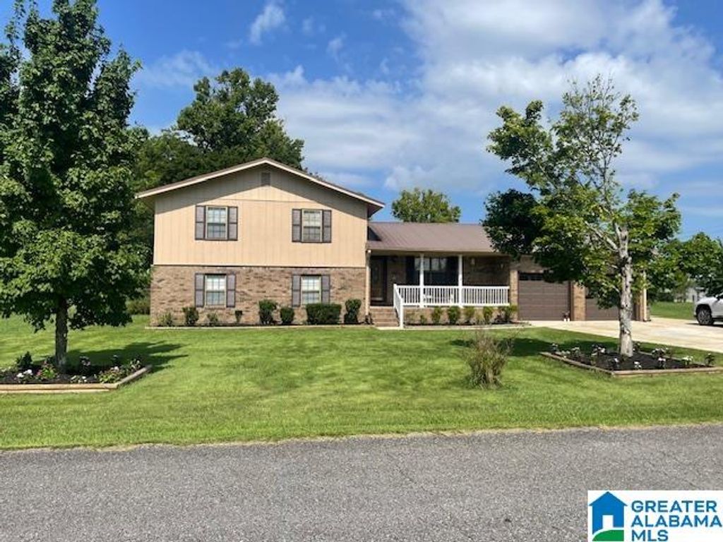 203 HANNAH AVENUE SE, Attalla, AL 35954