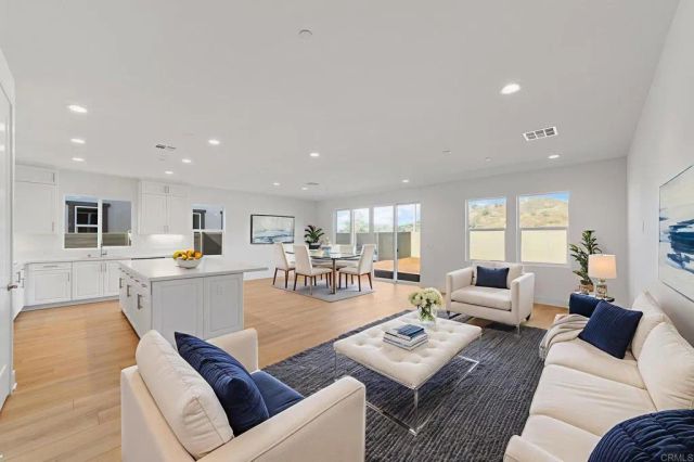 3501 Foxley Dr, Escondido, CA 92027