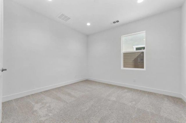 3501 Foxley Dr, Escondido, CA 92027