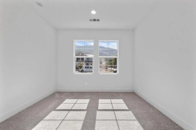 3501 Foxley Dr, Escondido, CA 92027