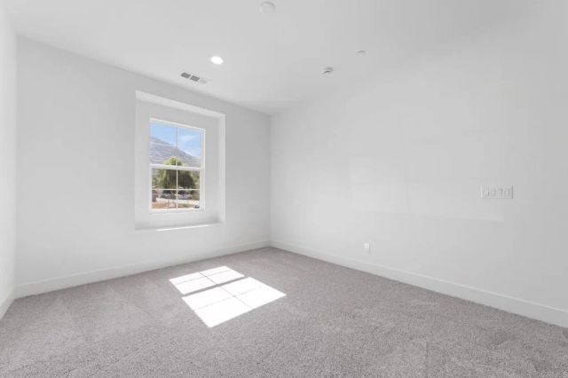 3501 Foxley Dr, Escondido, CA 92027