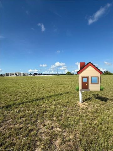 3316 Tropicana PKWY W, Cape Coral, FL 33993