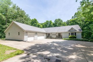10090 King Hill Court, Dexter Twp, MI 48130
