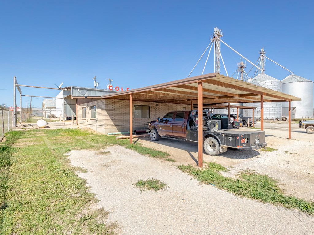 Image 24 of property listing at 716 Brush Street, Coleman, TX 76834