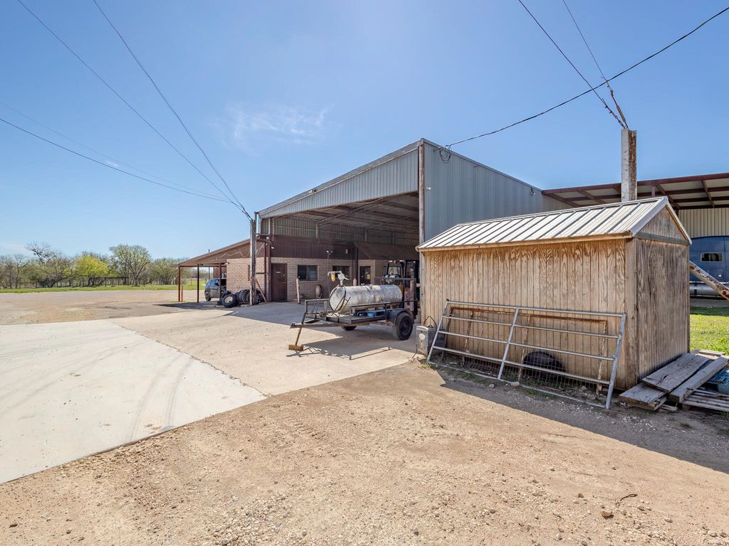 Image 26 of property listing at 716 Brush Street, Coleman, TX 76834