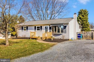 8615 CHESTNUT GROVE RD, Frederick, MD 21701