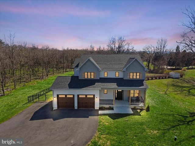 1434 CLOVERDALE RD, Charles Town, WV 25414