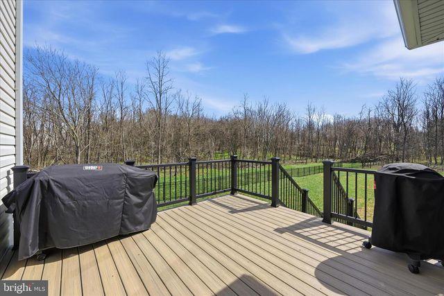 1434 CLOVERDALE RD, Charles Town, WV 25414