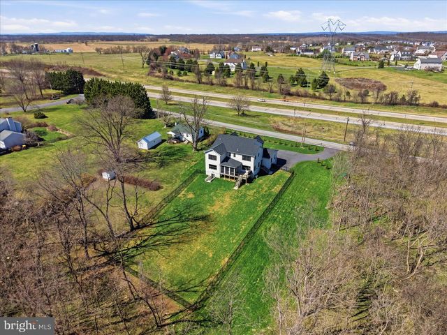 1434 CLOVERDALE RD, Charles Town, WV 25414