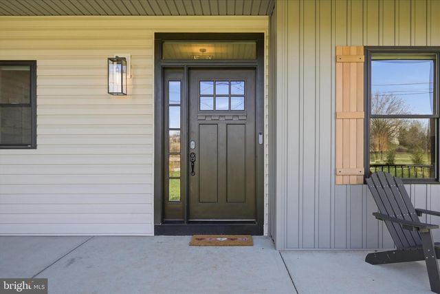 1434 CLOVERDALE RD, Charles Town, WV 25414