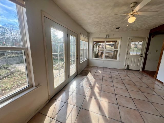 235 S Galveston, Russellville, AR 72801