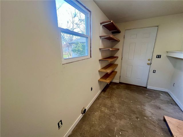 235 S Galveston, Russellville, AR 72801