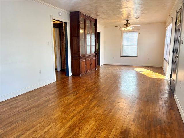 235 S Galveston, Russellville, AR 72801