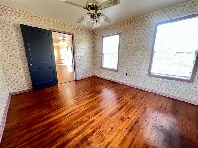 235 S Galveston, Russellville, AR 72801