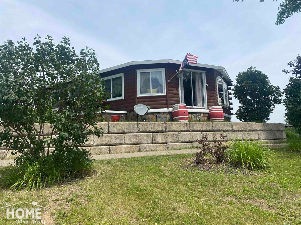 10001 Goodall Road, Vernon Twp, MI 48429