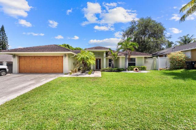 1750 17th Avenue N, Lake Worth Beach, FL 33460