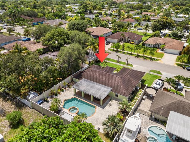 1750 17th Avenue N, Lake Worth Beach, FL 33460