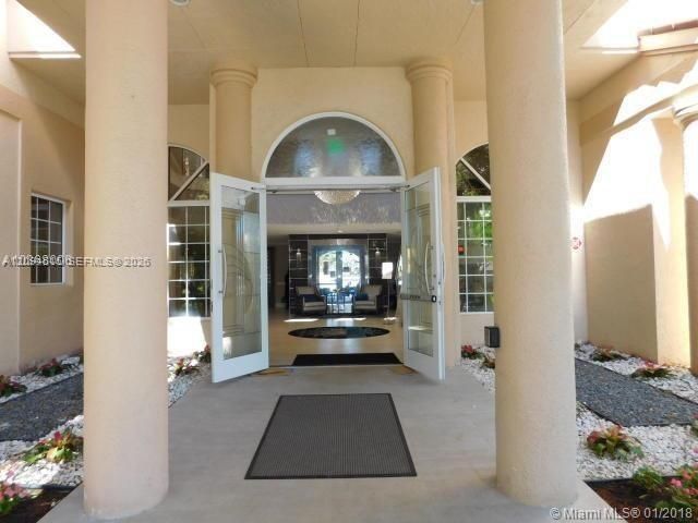 5147 Europa Drive N, Boynton Beach, FL 33437