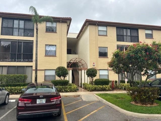 5147 Europa Drive N, Boynton Beach, FL 33437