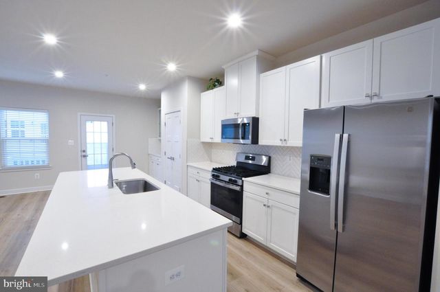 5437 CEDAR GROVE DR, Upper Marlboro, MD 20772