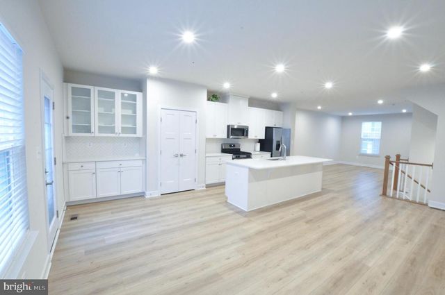 5437 CEDAR GROVE DR, Upper Marlboro, MD 20772