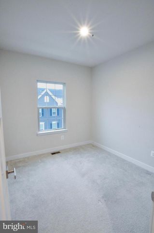 5437 CEDAR GROVE DR, Upper Marlboro, MD 20772