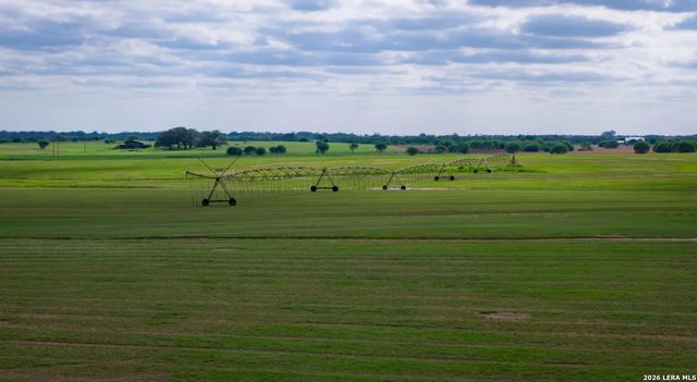 1769 Farm to Market Road 536, Pleasanton, TX 78064