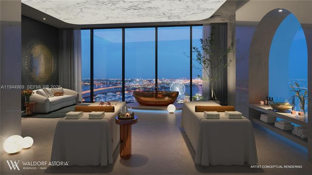 249 NE 3 Street 6101, Miami, FL 33132