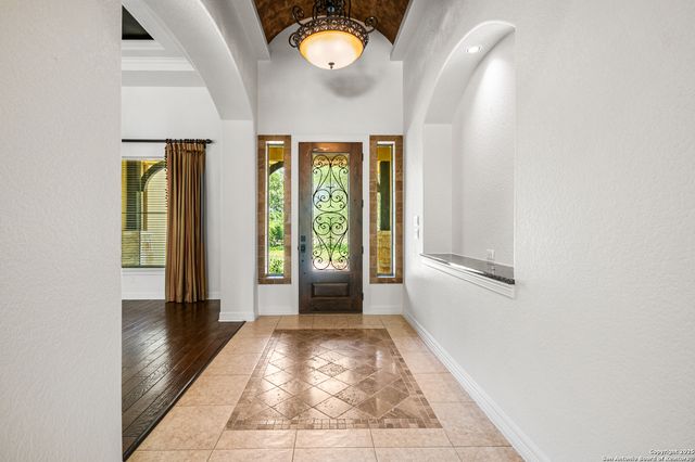 102 Arroyo, Boerne, TX 78006