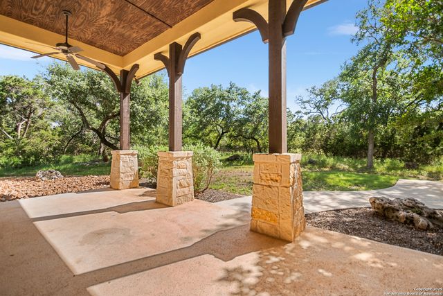 102 Arroyo, Boerne, TX 78006