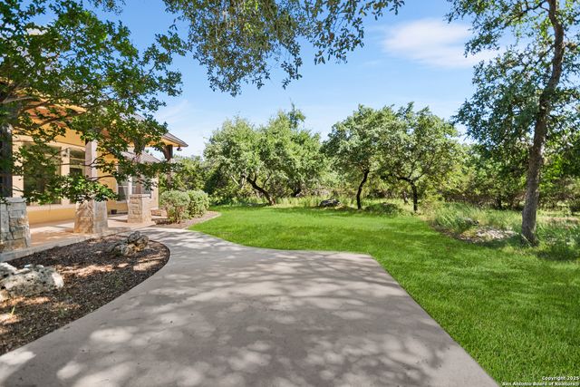 102 Arroyo, Boerne, TX 78006