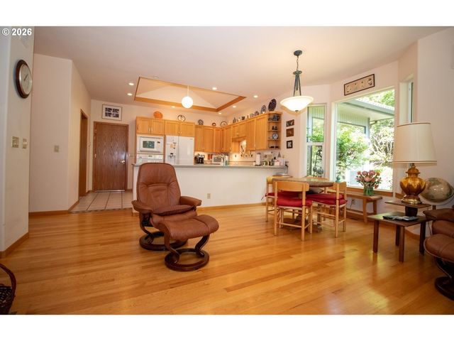 5009 KELSIE Ct, Florence, OR 97439