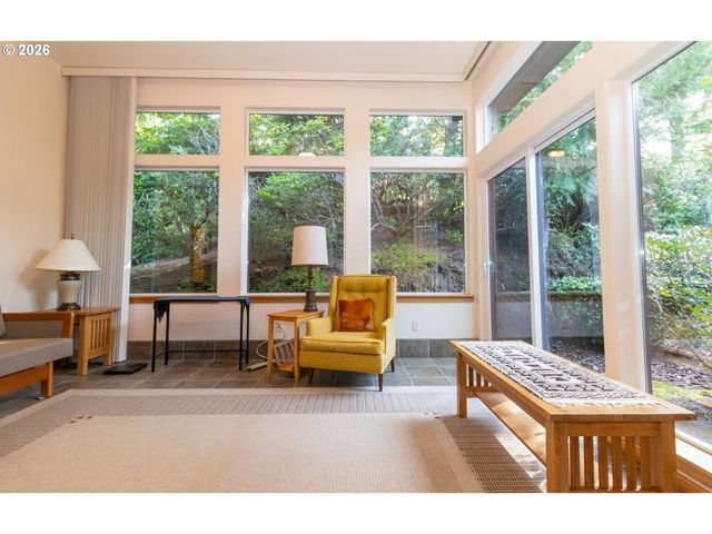 5009 KELSIE Ct, Florence, OR 97439