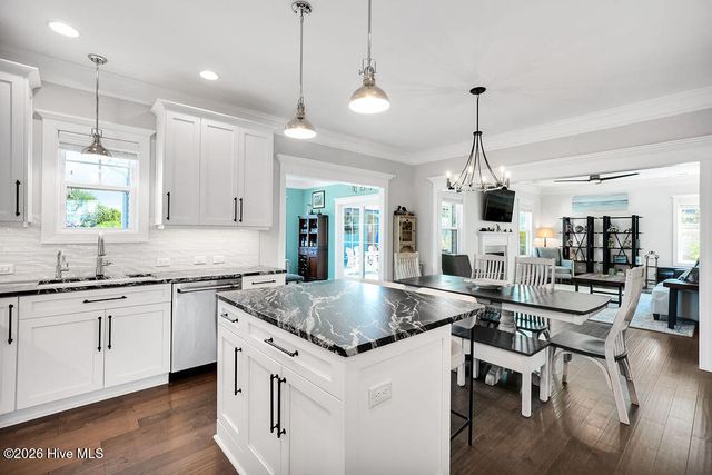 1113 Canopy Way, Wilmington, NC 28409