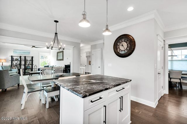 1113 Canopy Way, Wilmington, NC 28409
