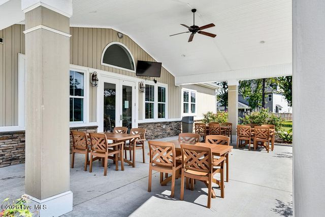 1113 Canopy Way, Wilmington, NC 28409