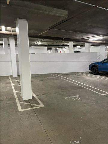 2108 Scholarship, Irvine, CA 92612