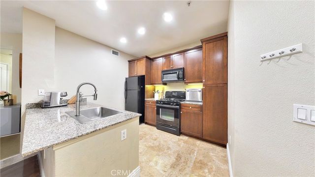 2108 Scholarship, Irvine, CA 92612